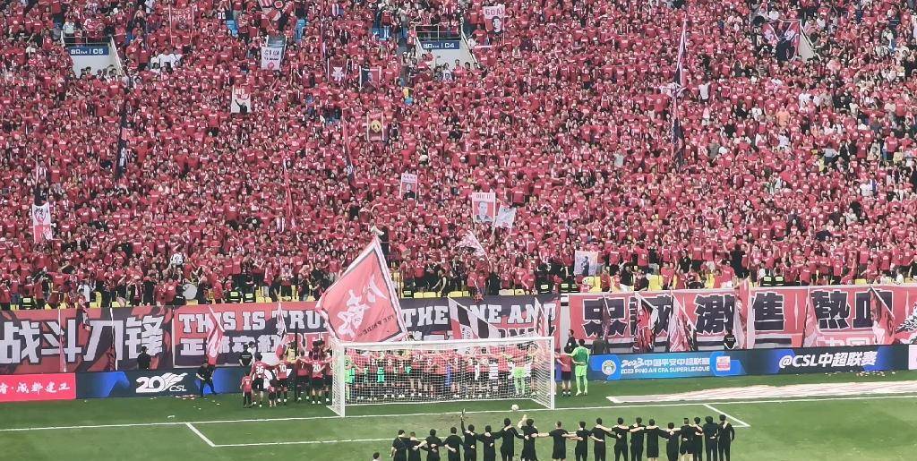 开云体育APP注册登录-关于国际比赛日突围战来临,成都蓉城围绕NBA总决赛更衣室发声,球迷炸锅,赛程密集仍需轮换的信息