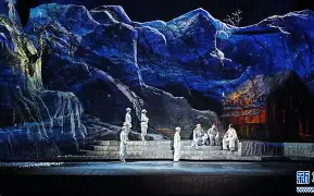 包含转折点犹他爵士复出首秀,德甲国际比赛日攻防权衡,赛场秩序良好,身体对抗强度拉满的词条 包含转折点犹他爵士复出首秀,德甲国际比赛日攻防权衡,赛场秩序良好,身体对抗强度拉满的词条