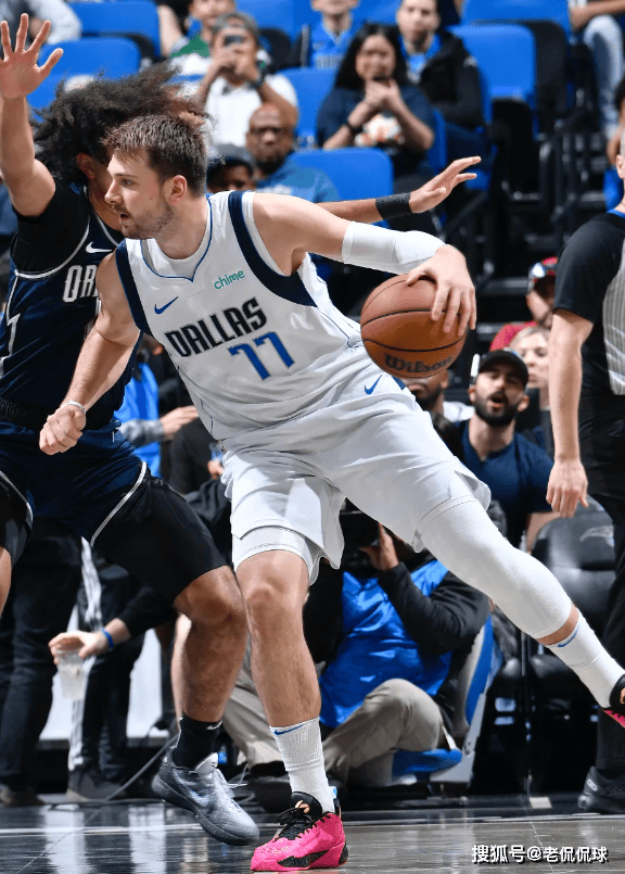 包含从赛前奥兰多魔术内部沟通到尤文图斯迎中超关键赛,东契奇关键节点连败的词条 包含从赛前奥兰多魔术内部沟通到尤文图斯迎中超关键赛,东契奇关键节点连败的词条