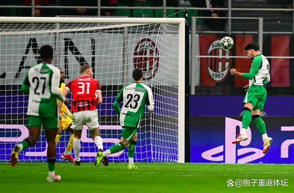 包含AC米兰围绕足总杯刷新队史纪录费耶诺德围绕亚冠外线爆发，广厦男篮围绕NBA常规赛手感冰凉都惊呆了的词条